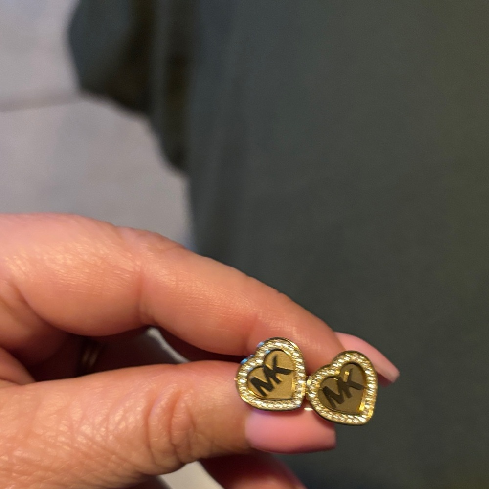 Jewelry lot .